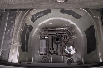 Vehicle Thumbnail 18