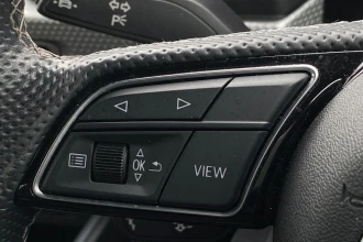 Vehicle Thumbnail 38