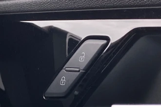 Vehicle Thumbnail 41