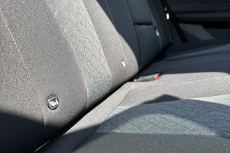 Vehicle Thumbnail 25