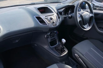 Vehicle Thumbnail 14