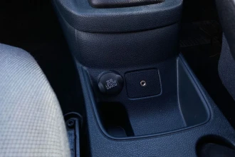 Vehicle Thumbnail 35