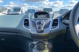 Vehicle Thumbnail 37