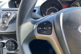 Vehicle Thumbnail 39