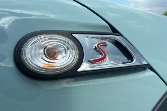 Vehicle Thumbnail 4