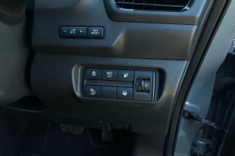Vehicle Thumbnail 30
