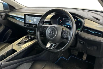 Vehicle Thumbnail 12