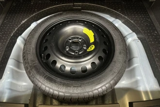Vehicle Thumbnail 18