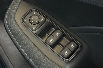Vehicle Thumbnail 23