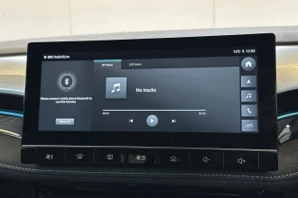 Vehicle Thumbnail 36