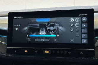 Vehicle Thumbnail 38
