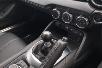 Vehicle Thumbnail 30