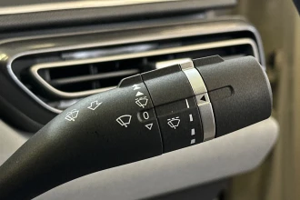 Vehicle Thumbnail 24