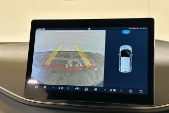 Vehicle Thumbnail 32