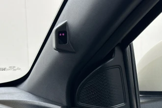 Vehicle Thumbnail 37