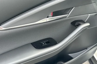 Vehicle Thumbnail 25