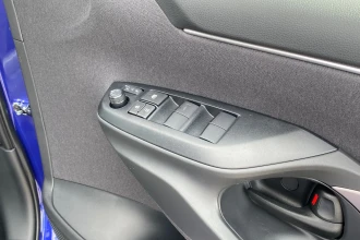 Vehicle Thumbnail 23
