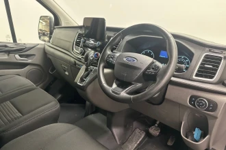 Vehicle Thumbnail 12