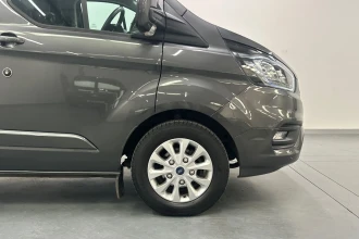 Vehicle Thumbnail 40