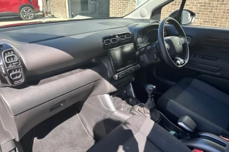 Vehicle Thumbnail 16