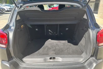 Vehicle Thumbnail 6