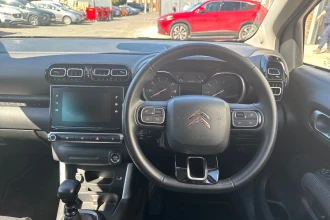 Vehicle Thumbnail 9