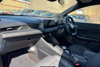 Vehicle Thumbnail 14