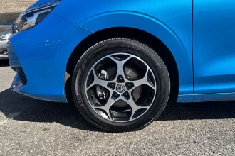 Vehicle Thumbnail 18
