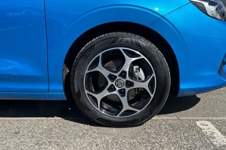 Vehicle Thumbnail 45