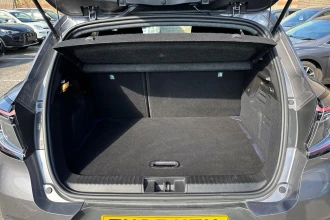 Vehicle Thumbnail 17