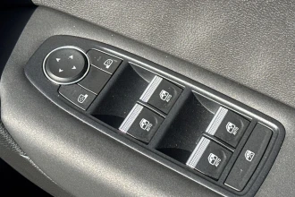 Vehicle Thumbnail 25