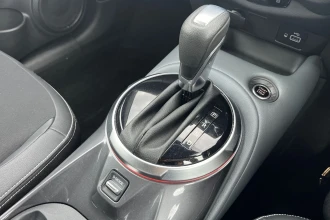 Vehicle Thumbnail 30