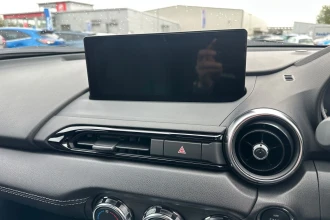 Vehicle Thumbnail 26