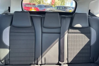 Vehicle Thumbnail 21
