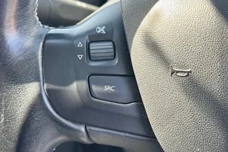 Vehicle Thumbnail 30