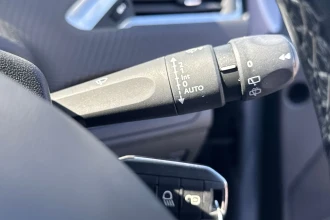 Vehicle Thumbnail 34