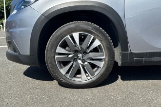 Vehicle Thumbnail 11