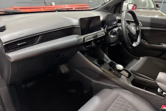 Vehicle Thumbnail 14