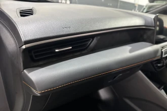 Vehicle Thumbnail 24