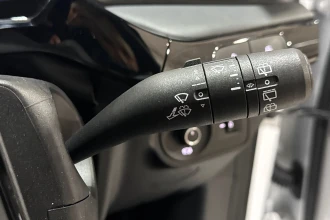 Vehicle Thumbnail 36