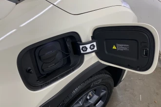 Vehicle Thumbnail 16