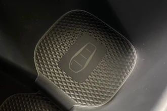 Vehicle Thumbnail 25