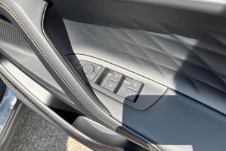 Vehicle Thumbnail 27
