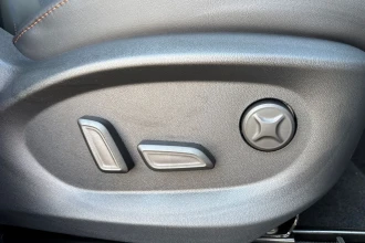 Vehicle Thumbnail 28