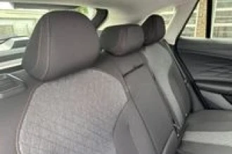 Vehicle Thumbnail 13