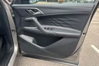 Vehicle Thumbnail 32