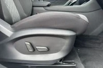 Vehicle Thumbnail 35