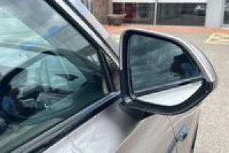 Vehicle Thumbnail 44