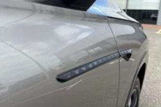 Vehicle Thumbnail 45