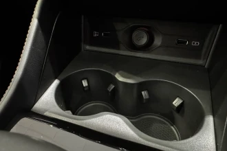 Vehicle Thumbnail 31